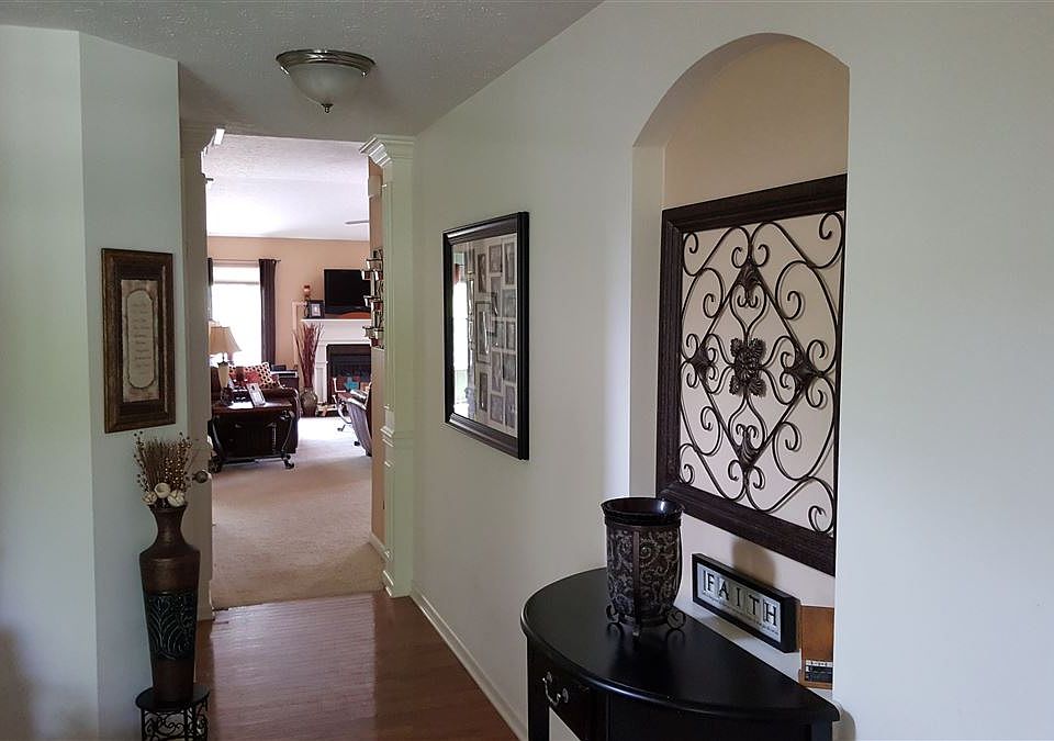 1st image of 5449 Montville Dr