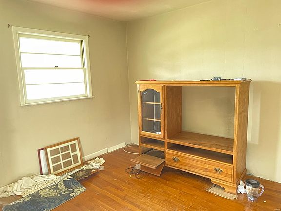4th image of 2804 Dogwood Dr