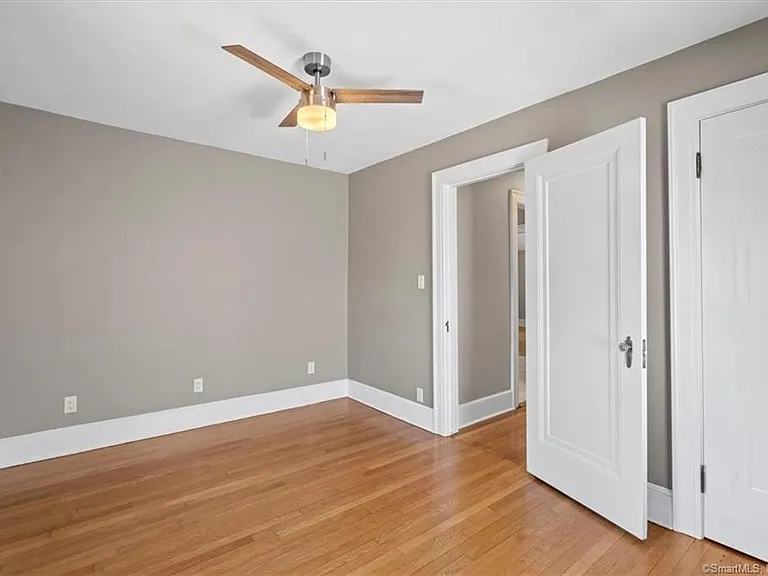 223 Townsend Ave #2 — Photo 18