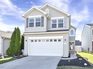 4513 Vineyard Dr, Lorain, OH 44053