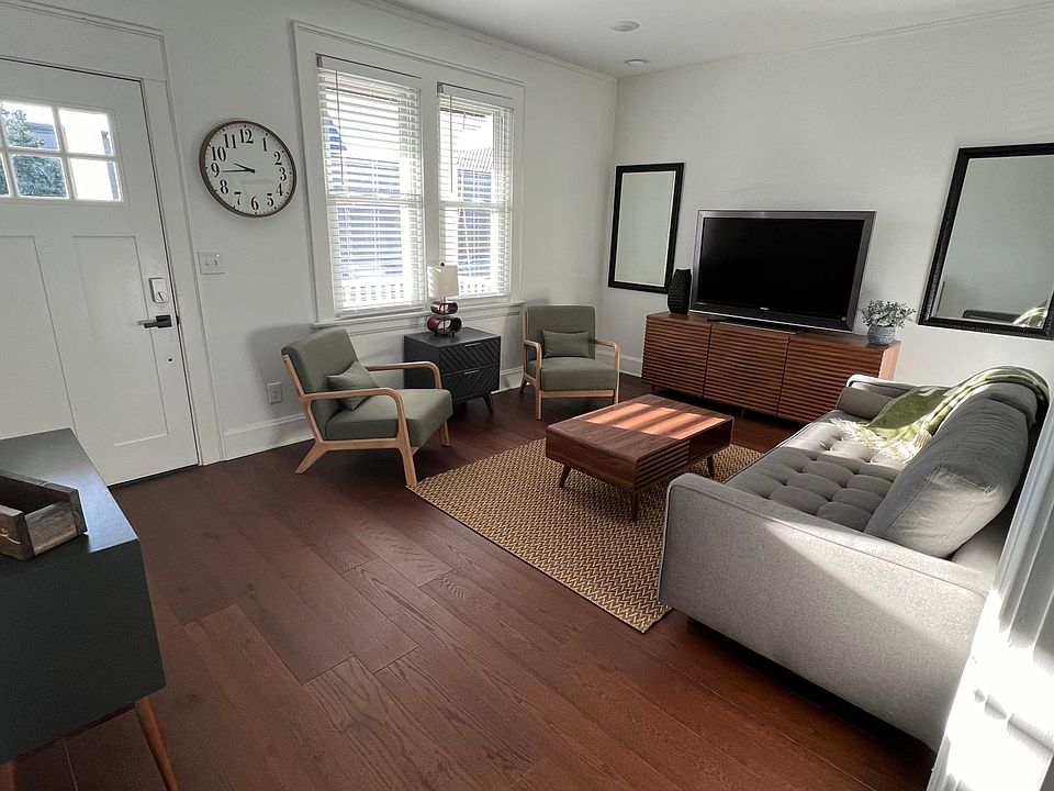 1st image of 3044 Minot Ave #A