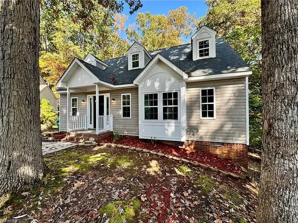 4019 Sherry Ct, Jamestown, NC 27282