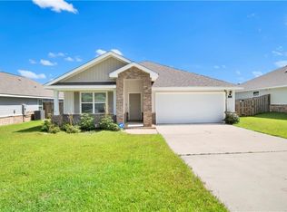 6185 Stream Bank Dr, Theodore, AL 36582