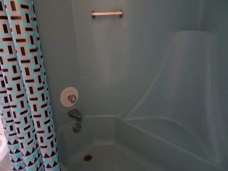 4551 Crescent Rd — Photo 8