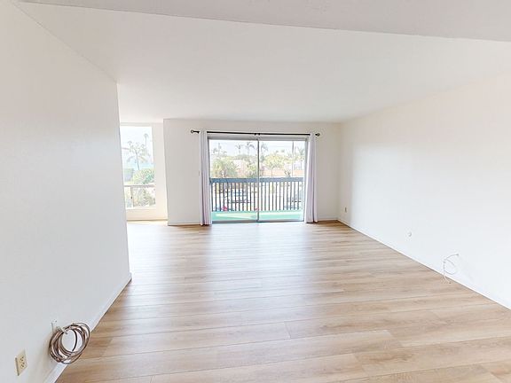 4th image of 333 Orange Ave Unit 32