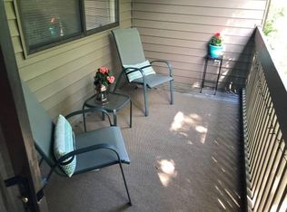 3325 W Colony Dr, Greenfield, WI 53221