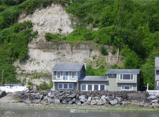 35 H Beach Way, Everett, WA 98201