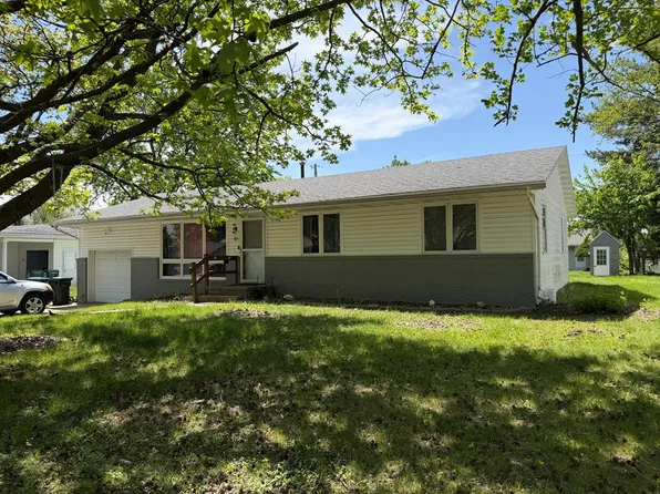 52 Leisure Dr, Kirksville, MO 63501