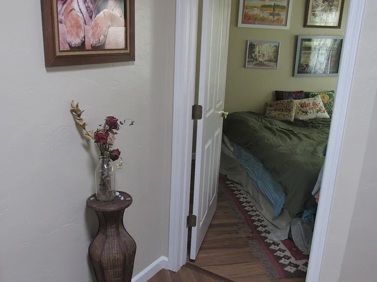 143 E Bowers Ct — Photo 23