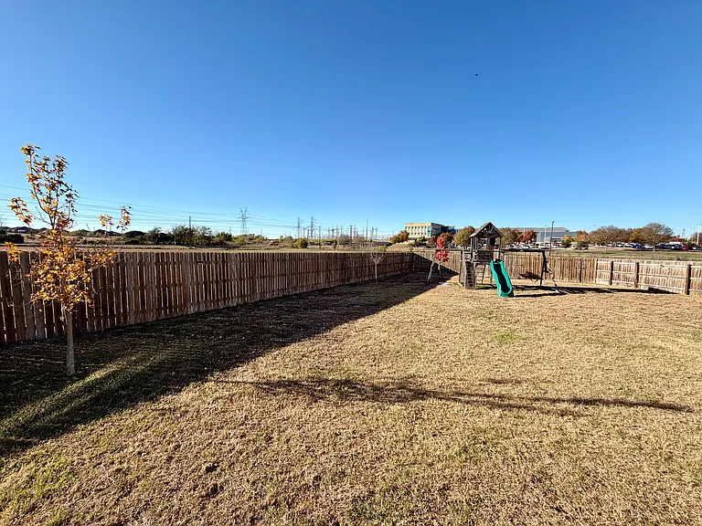 3301 Aubree Katherine Dr — Photo 24