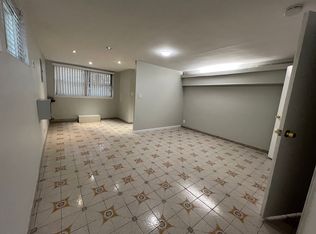 25-75 45th St #1A, Astoria, NY 11103