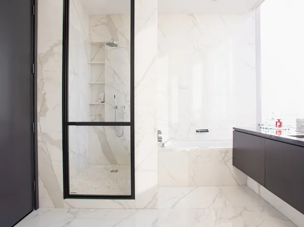 157 West 57th Street image 12 of 18