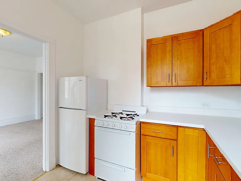 154 Franklin St #304 — Photo 4