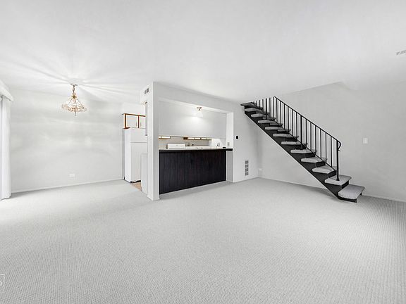 2nd image of 1601 Cornell Pl #1601