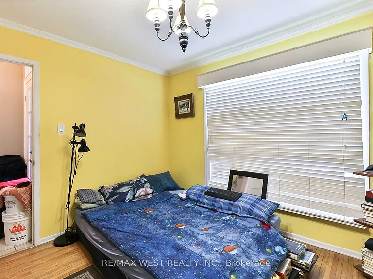 2354 Gareth Rd #MAIN — Photo 19
