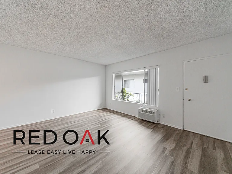 Moorpark 15000 — Photo 21