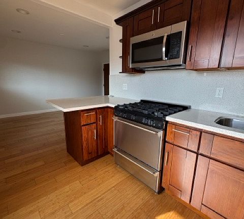 3rd image of 5567 Inglewood Blvd APT 15