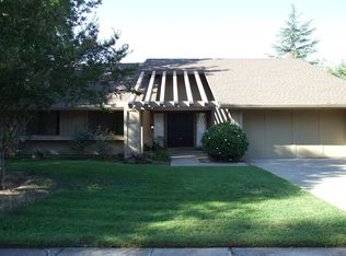 1709 Park Place Dr, Carmichael, CA