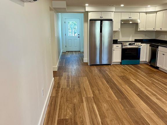 3rd image of 61 Old Amherst Rd #7