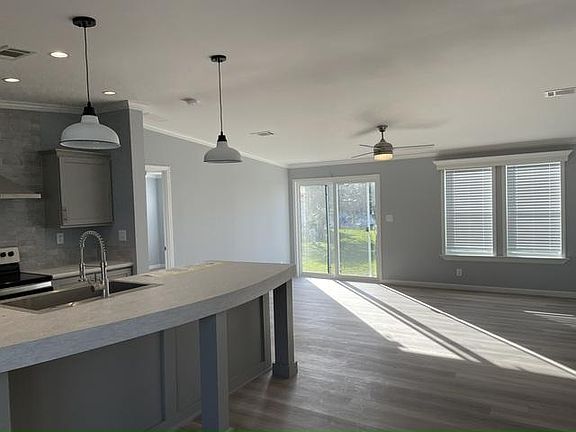 5th image of 573 Johnathans Cay