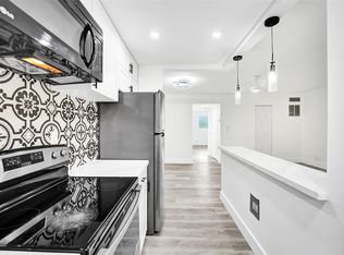 1425 Arthur Street #202A, Hollywood, FL 33020