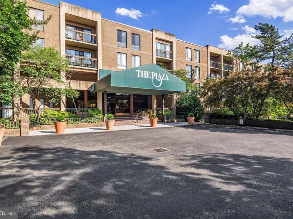 803 N Howard St APT 337, Alexandria, VA 22304