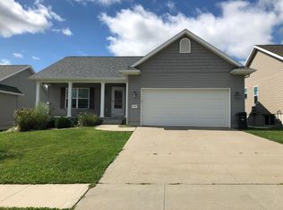 5007 Millenium Dr, Cedar Falls, IA 50613