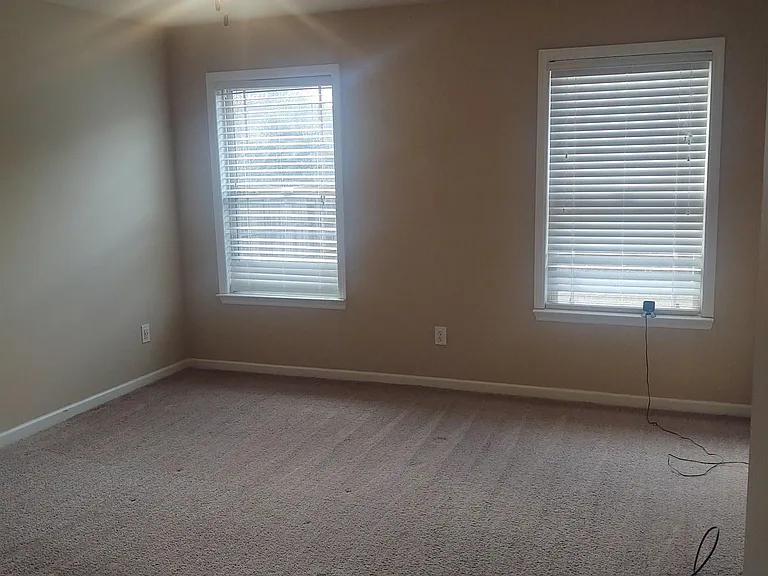 108 Hunter Way — Photo 10
