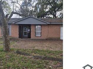 6129 Arthington St, Houston, TX 77053