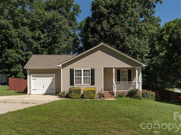 609 Forest Ridge Rd, Kannapolis, NC 28083