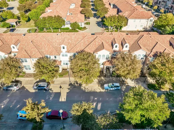 6826 Deseo, Irving, TX 75039