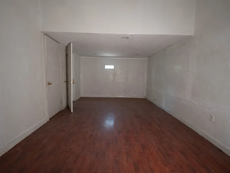 5420 County Road 2526 — Photo 3