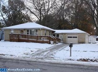 6105 Fremont St, Lincoln, NE 68507