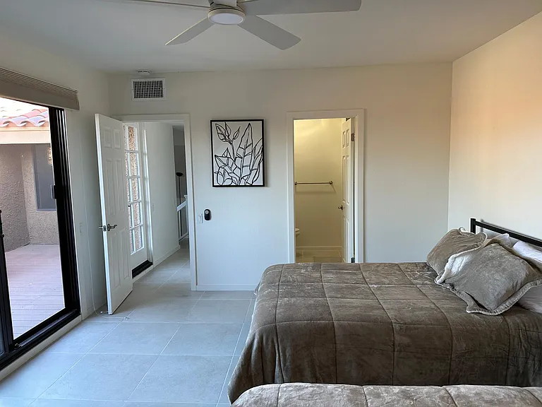 49073 Mariposa Dr — Photo 35