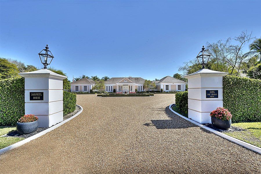 2nd image of 3495 Fort Charles Dr