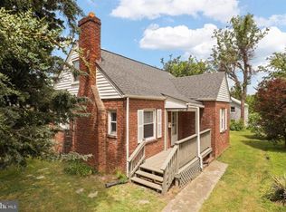 1607 13th St S, Arlington, VA 22204