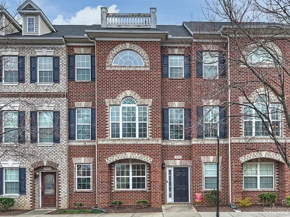 9501 Kings Parade Blvd, Charlotte, NC 28273