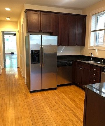 4th image of 5120 N Leavitt St #2