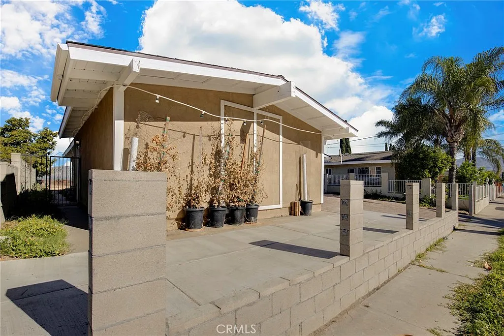 5 bed, 1624 sqft, $5,000 — Photo 4