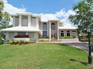 7853 Estancia Way, Sarasota, FL 34238