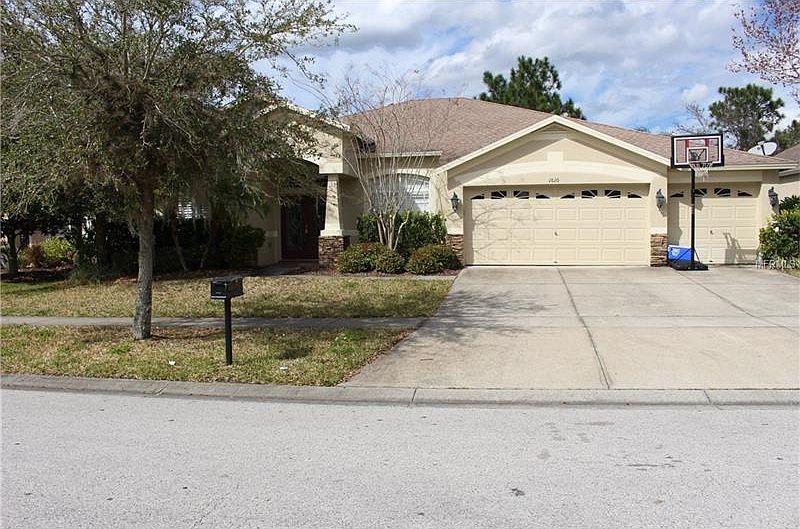 1st image of 16105 Bridgepark Dr