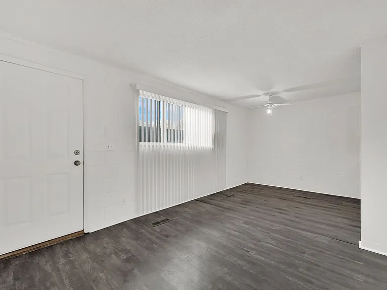 718 S Orchard Dr — Photo 16