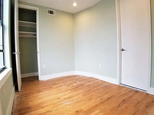 Rented by Sunshine Management Group, LLC | media 17