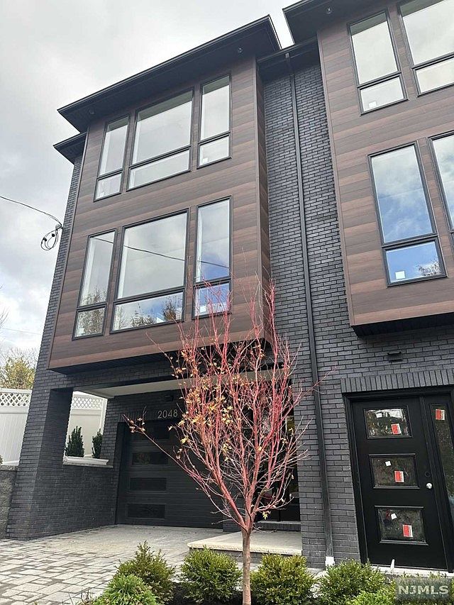 2048 Edwin Ave, Fort Lee, NJ 07024 Zillow