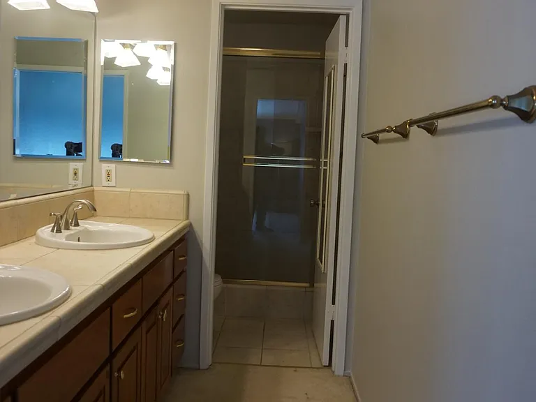 119 Amber Oak Ct — Photo 17