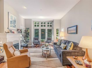 5660 Edgewater Ln #311, Nanaimo, BC