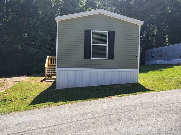2nd image of 9 Spencer Dr