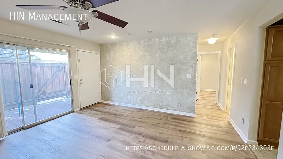 2 bed, 1.0 bath, 945 sqft, $2,880 — Photo 3