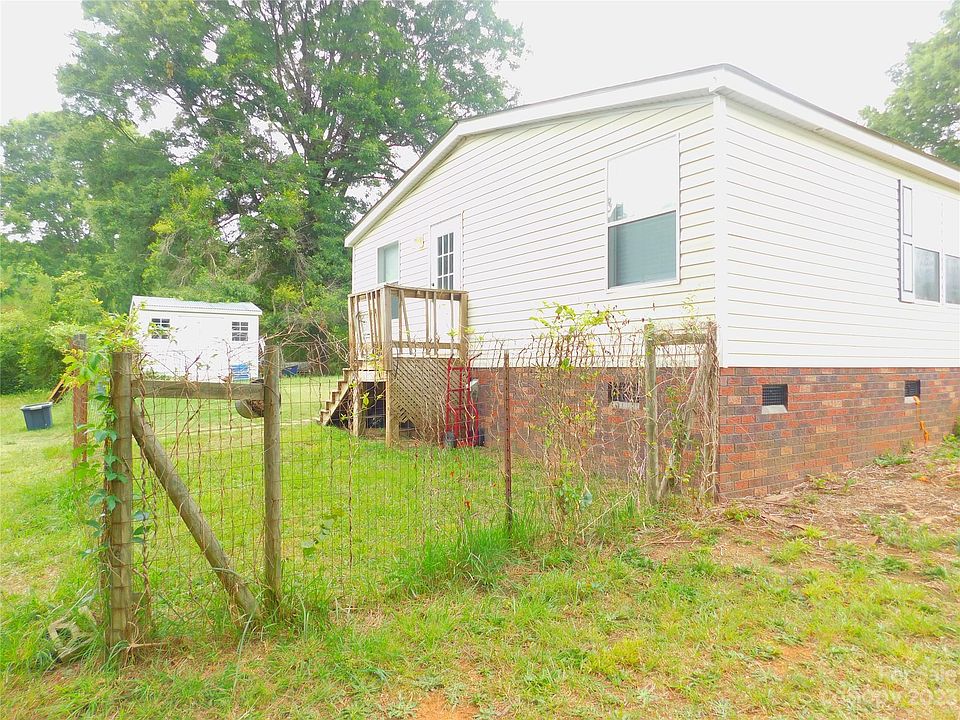 1642 Springlake Rd, York, SC 29745 MLS CAR4037415 Zillow