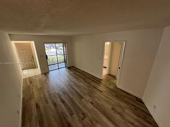3rd image of 301 Gardens Dr APT 103
